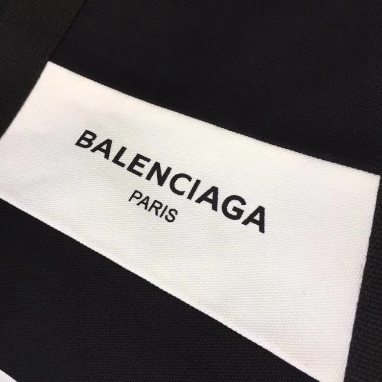 BALENCIAG巴黎世家 拼色 巴黎世家 購物包️定制帆布配油蠟皮 簡單寬闊 購物包推薦款  BL1323